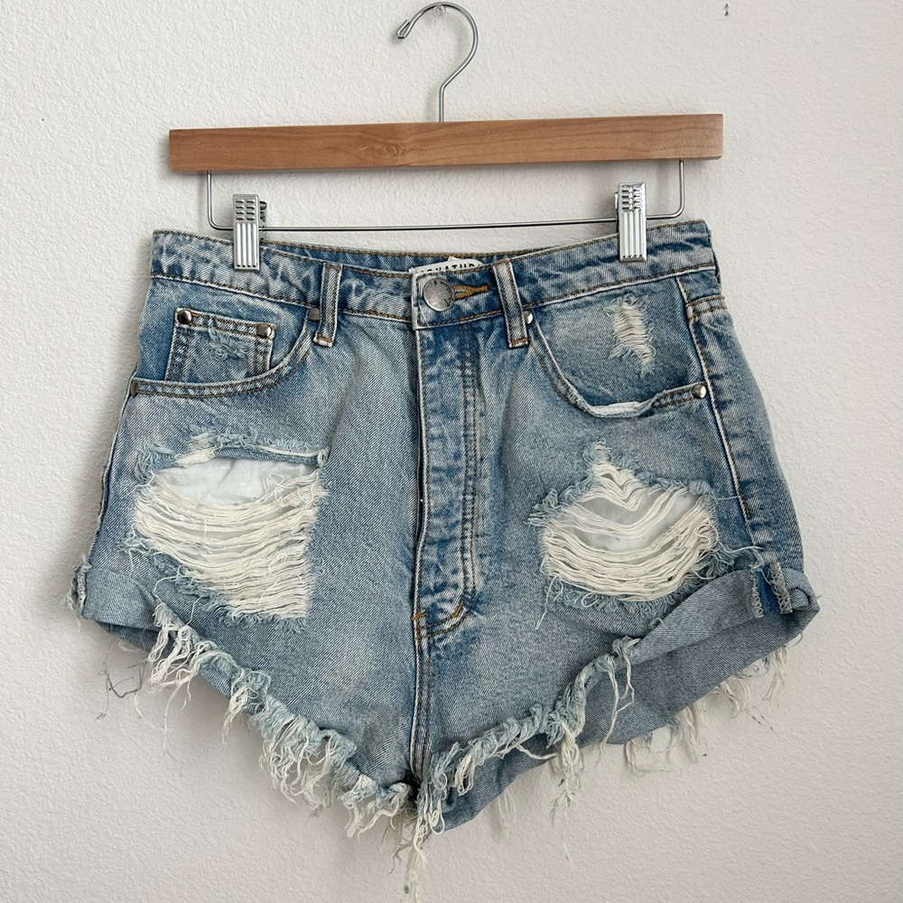 Signature 8 Distressed High Rise Shorts